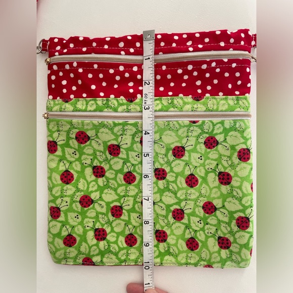 Handmade Ladybug Crossbody Purse - Picture 10 of 12